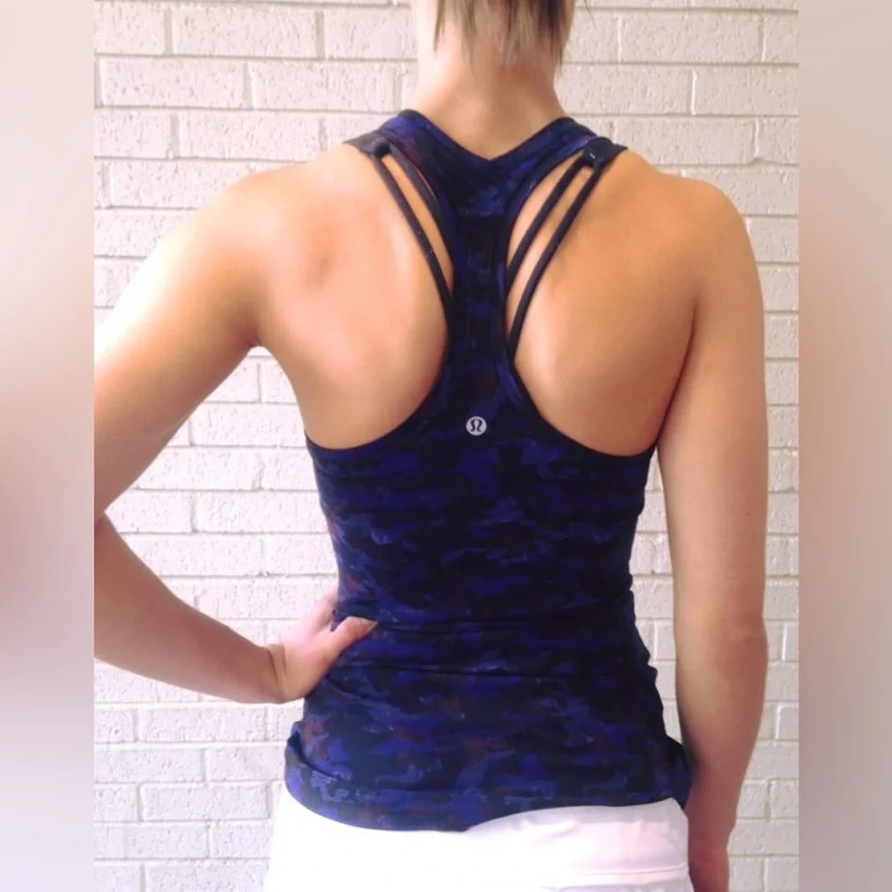 Lululemon Cool Racerback II
Mini Hounds Camo Emperor Blue Black Size 4 - Picture 3 of 8